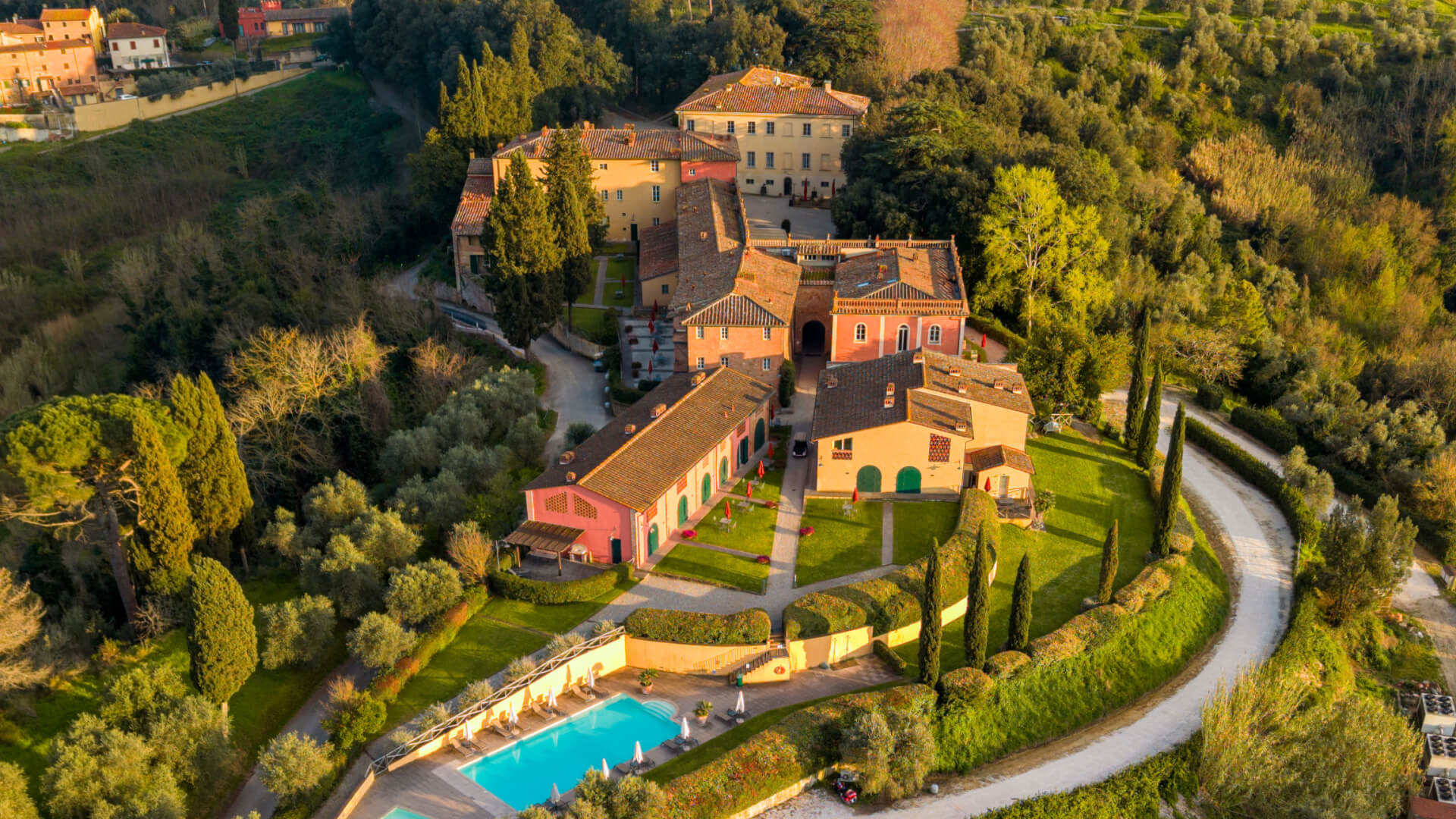 Karma Borgo Di Colleoli, Tuscany