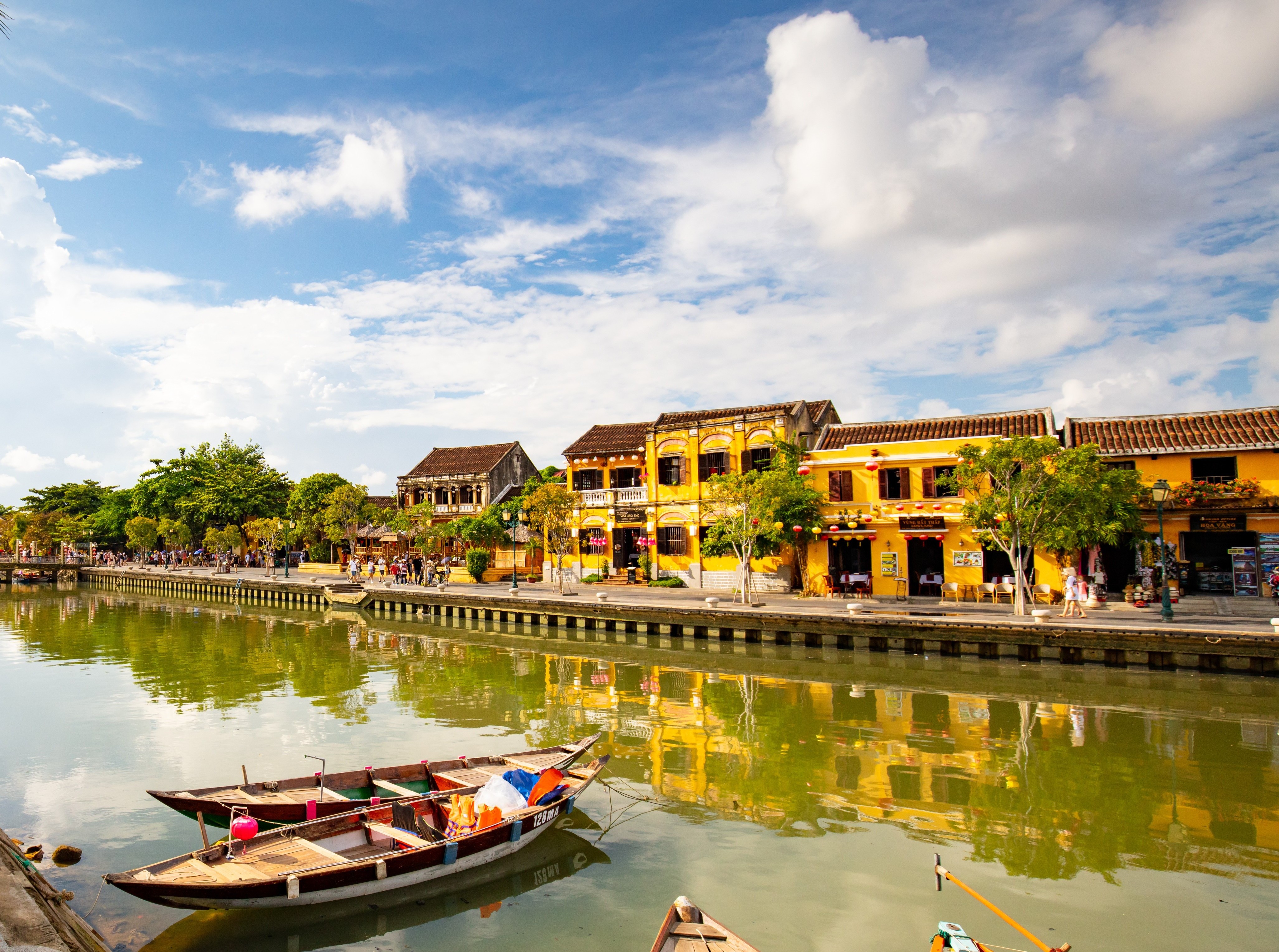 Karma Duyen, Hoi An Banner